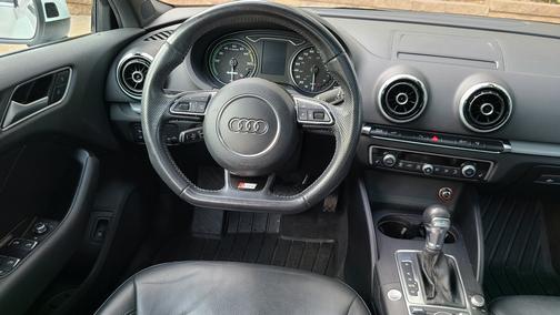 2016 Audi A3 e-tron 1.4T Premium
