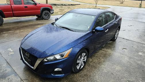 Blue 2019 Nissan Altima 2.5 S