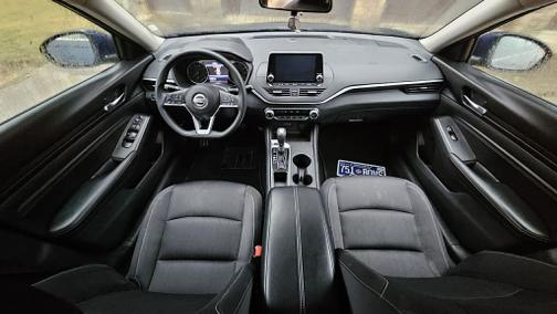 Blue 2019 Nissan Altima 2.5 S