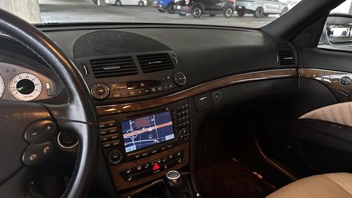 Silver 2008 Mercedes-Benz E-Class E 550 4MATIC