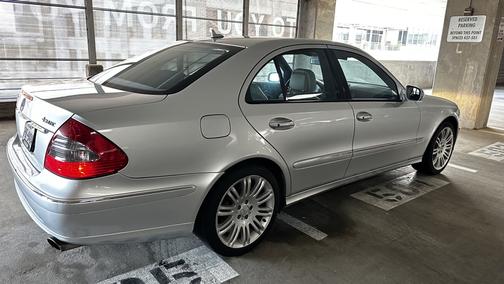 Silver 2008 Mercedes-Benz E-Class E 550 4MATIC