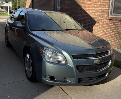 Green 2009 Chevrolet Malibu 1LT