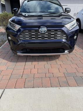 2019 Toyota RAV4 Hybrid XSE