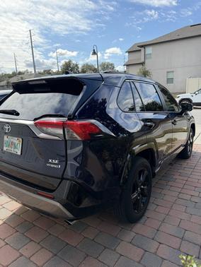 2019 Toyota RAV4 Hybrid XSE