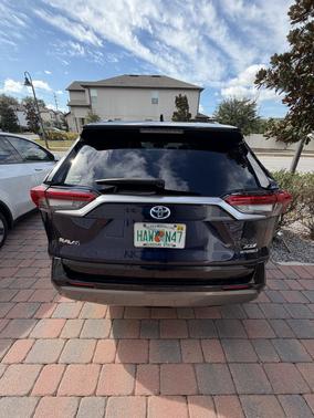 2019 Toyota RAV4 Hybrid XSE