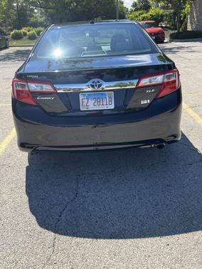 Black 2014 Toyota Camry Hybrid XLE
