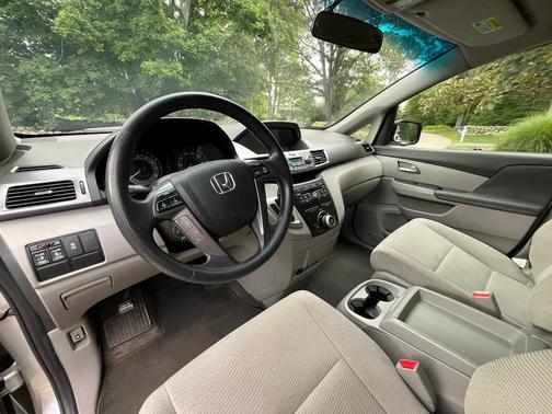 Silver 2013 Honda Odyssey EX