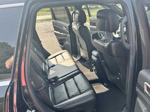 Black 2019 Jeep Grand Cherokee Limited