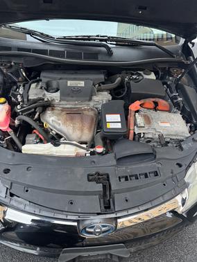 2016 Toyota Camry Hybrid SE