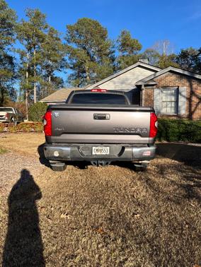 2017 Toyota Tundra SR5
