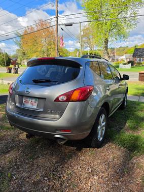 Gray 2010 Nissan Murano SL