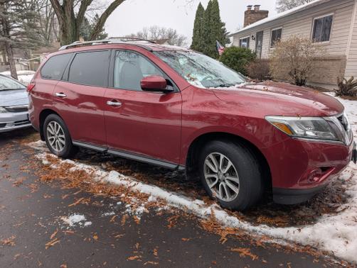 2014 Nissan Pathfinder SV