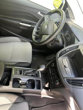 Silver 2019 Ford Escape SE
