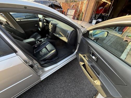 2003 Cadillac CTS Base