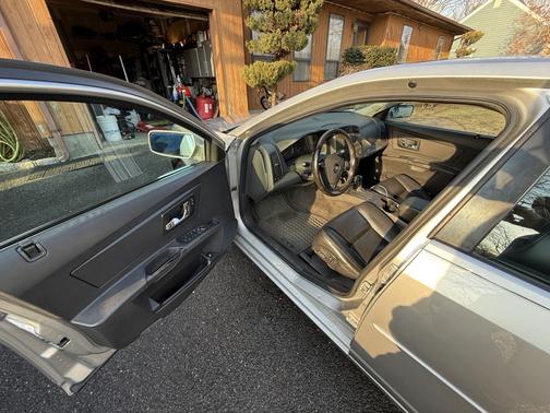 2003 Cadillac CTS Base