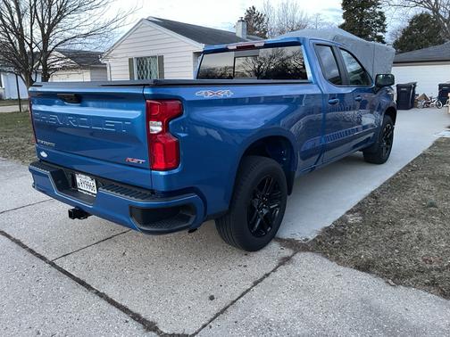 Blue 2022 Chevrolet Silverado 1500 RST