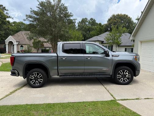 Gray 2021 GMC Sierra 1500 AT4