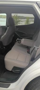 White 2016 Hyundai Santa Fe Sport 2.4L