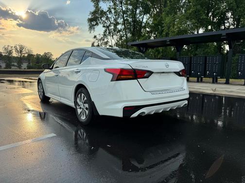 White 2020 Nissan Altima 2.5 S