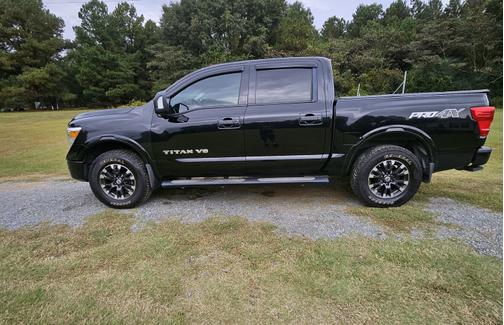 2019 Nissan Titan PRO-4X