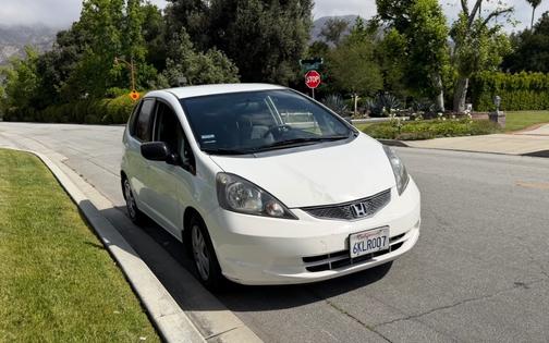 White 2009 Honda Fit Base
