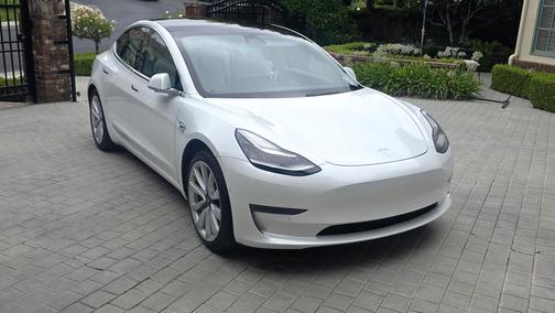 White 2020 Tesla Model 3 Standard Range Plus