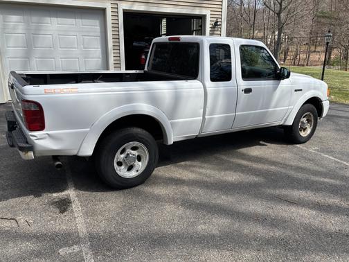 White 2005 Ford Ranger Edge SuperCab