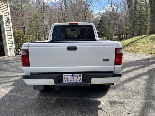 White 2005 Ford Ranger Edge SuperCab