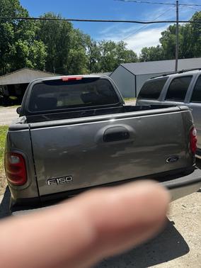 2003 Ford F-150 Lariat SuperCrew