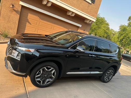 2023 Hyundai SANTA FE HEV SEL Premium