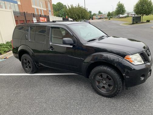 2012 Nissan Pathfinder S