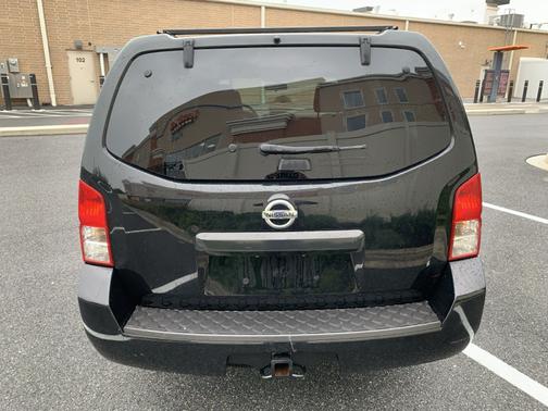 2012 Nissan Pathfinder S
