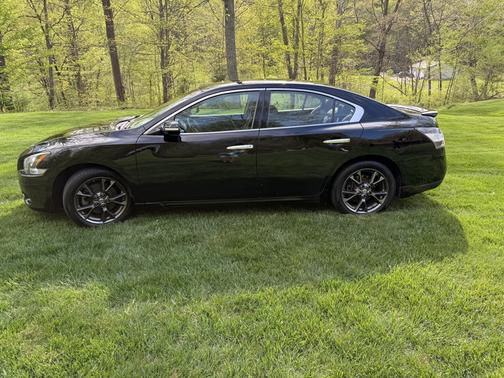 2014 Nissan Maxima S