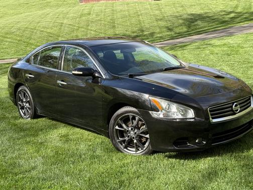 2014 Nissan Maxima S
