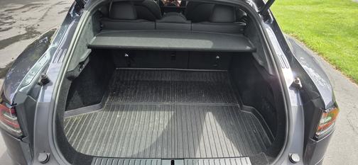2023 Tesla Model S Plaid