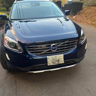 Blue 2015 Volvo XC60 T6 Platinum