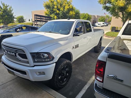 2018 RAM 2500 Laramie