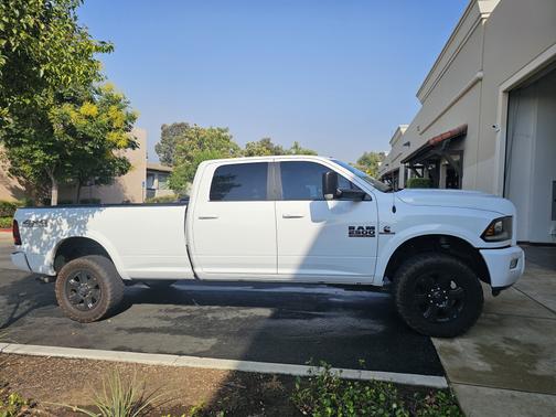 2018 RAM 2500 Laramie