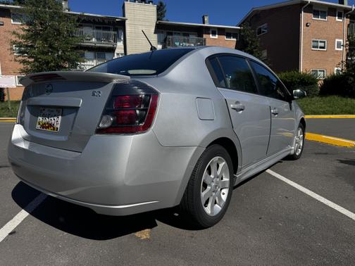 2010 Nissan Sentra 2.0 SR