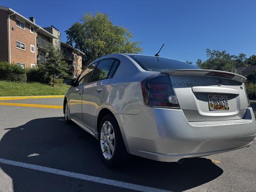 2010 Nissan Sentra 2.0 SR