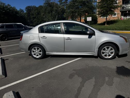 2010 Nissan Sentra 2.0 SR