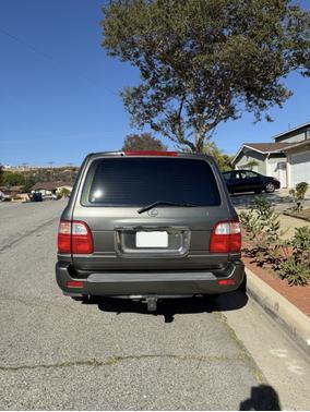 1999 Lexus LX 470 Base
