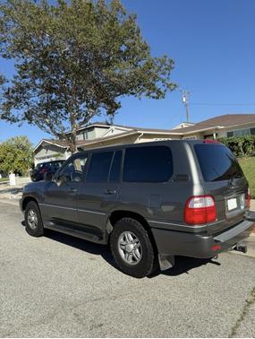 1999 Lexus LX 470 Base