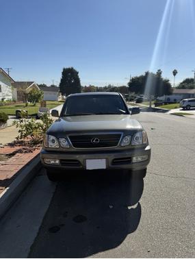1999 Lexus LX 470 Base