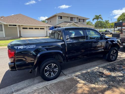 2018 Toyota Tacoma TRD Sport