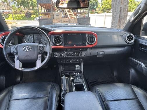 2018 Toyota Tacoma TRD Sport