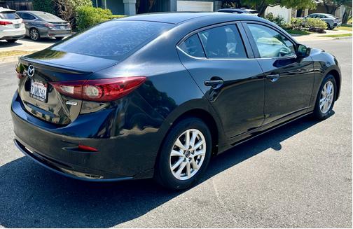 2015 Mazda Mazda3 i Touring