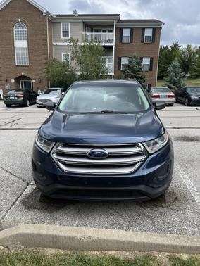 Blue 2017 Ford Edge SE
