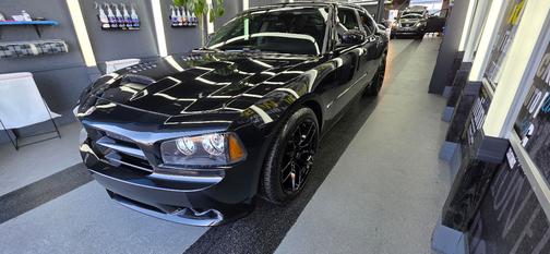 2006 Dodge Charger SRT8