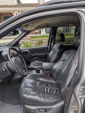Gray 1999 Jeep Grand Cherokee Laredo